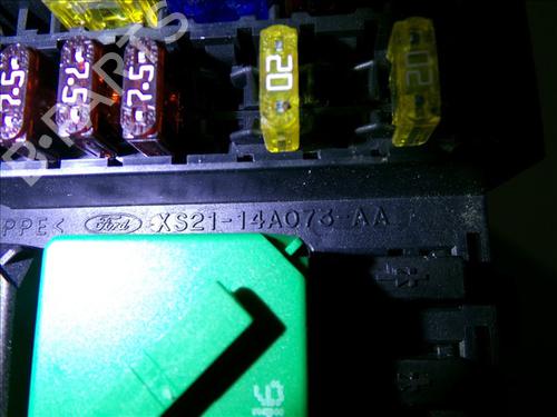 Fuse box FORD MONDEO II (BAP) 1.8 i | BP30187065E1