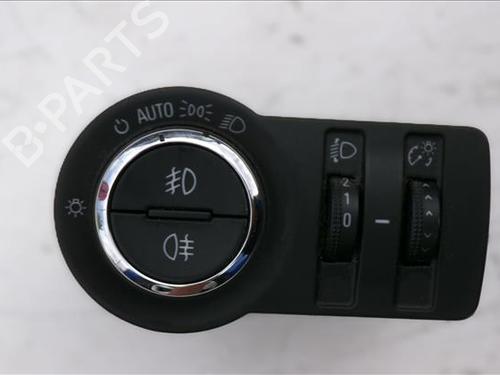 Used Headlight switch CHEVROLET CRUZE (J300) 2.0 CDI (150 hp) 24567661