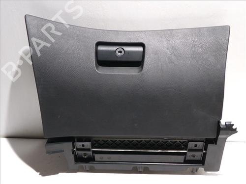 Used Glove box BMW 3 (E46) 320 d (136 hp) 24568643
