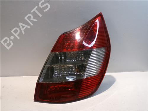 Used Right taillight RENAULT GRAND SCÉNIC II (JM0/1_) 1.9 dCi (JM0G, JM12, JM1G, JM2C) (120 hp) 30358386