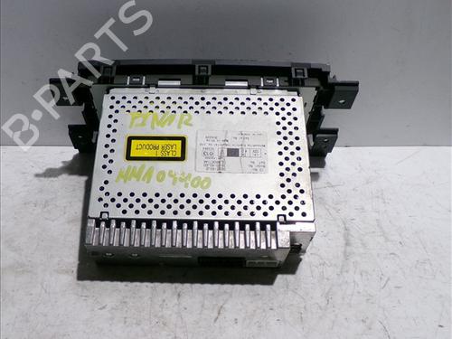 Radio SUZUKI GRAND VITARA II (JT, TE, TD) 1.9 DDiS All-wheel Drive (JT419, TD44, JB419WD, JB419XD,... | BP25753100E6 