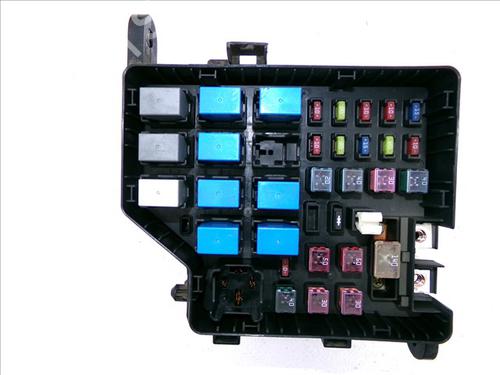 Used Fuse box HYUNDAI SANTA FÉ I (SM) 2.0 CRDi 4x4 (125 hp) 30764119
