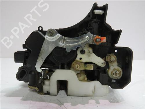 Used Front right lock MITSUBISHI COLT IV (CA_A) 1.3 GLi 12V (CA1A) (75 hp) 24556023