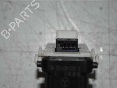 Left rear window switch MERCEDES-BENZ C-CLASS Coupe (CL203) C 180 Kompressor (203.746) | BP24560730I29 