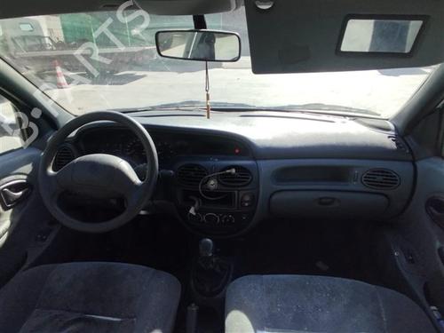Piloto trasero izquierdo RENAULT MEGANE I Classic (LA0/1_) 1.6 e (LA0F, LA0S) | BP26492576C34 