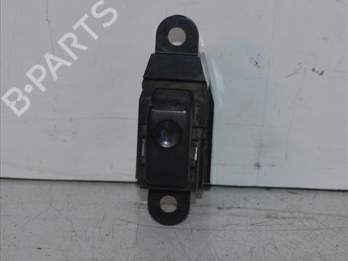 Used Right front window switch HYUNDAI H-1 / STAREX Bus (A1) 2.5 TCi (99 hp) 24557552