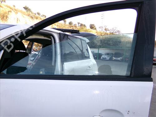 BP29944048C18 main image