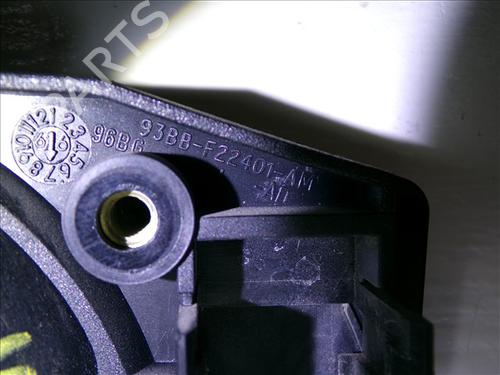 Front left exterior door handle FORD MONDEO II (BAP) 1.8 i | BP30187074C128 