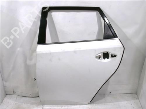 Used Left rear door TOYOTA AURIS Estate (_E18_) 2.0 D-4D (ADE186_) (124 hp) 25301979