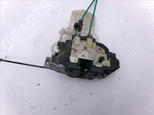 Used Rear left lock HYUNDAI i30 (FD) 1.4 (109 hp) 26611554