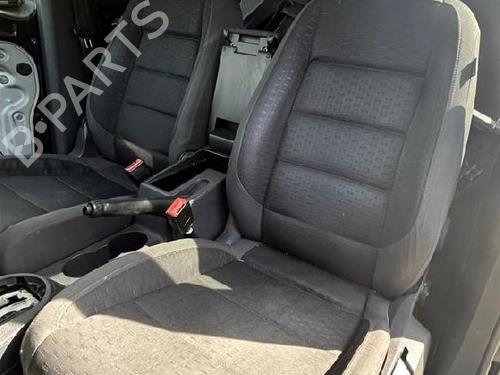 Used Left front seat VW TOURAN (1T1, 1T2) 2.0 TDI (140 hp) 24564899