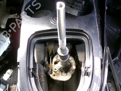 Used Gear lever SEAT ALTEA (5P1) 1.6 TDI (105 hp) 24568236