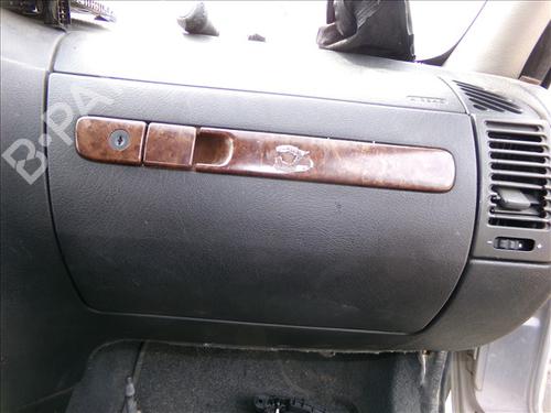Used Glove box CITROËN XSARA (N1) 2.0 HDi 90 (90 hp) 29695718