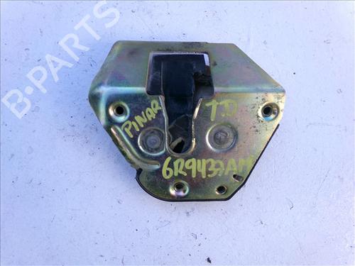 Używane Zamek drzwi tylnych prawych PEUGEOT EXPERT (224_) 1.9 D (69 hp) 30595902