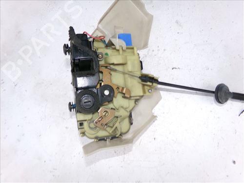 Used Rear right lock VW POLO (9N_, 9A_) 1.4 16V (75 hp) 25913091