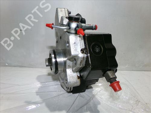 Used Injection pump HYUNDAI TUCSON (JM) 2.0 CRDi (140 hp) 28083644