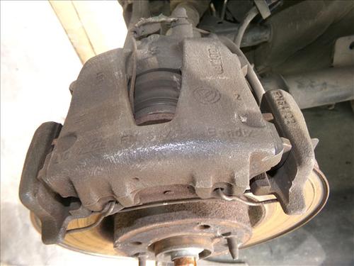 Left front brake caliper FIAT MULTIPLA (186_) 1.9 JTD 105 (186AXB1A) | BP30187131M105 