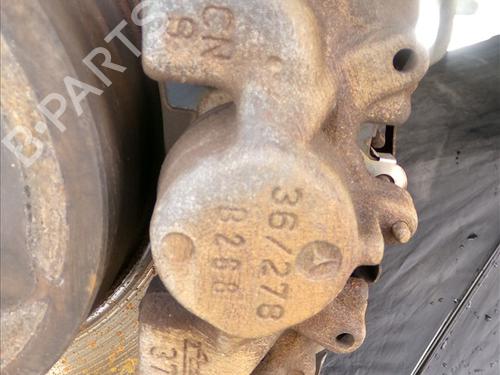 Venstre bremsekaliber bag MERCEDES-BENZ C-CLASS (W203) C 200 CDI (203.004) (116 hp) 30796596