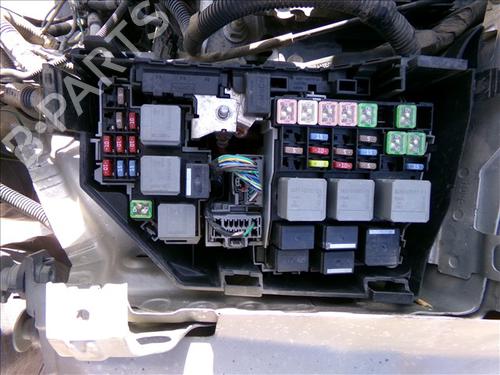 Zekeringkast FORD MONDEO IV Saloon (BA7) 2.0 TDCi (140 hp) 29622986