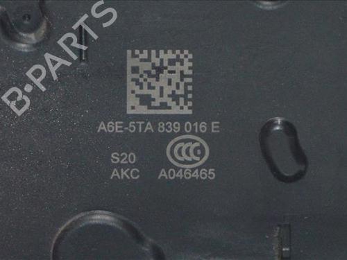 Rear right lock SEAT ARONA (KJ7, KJP) 1.0 TSI | BP24859905C99 