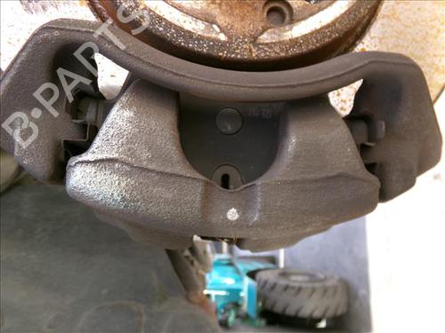 Used Right front brake caliper MERCEDES-BENZ C-CLASS (W203) C 200 Kompressor (203.045) (163 hp) 26283529