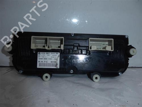 Airco bedieningspaneel SKODA OCTAVIA I (1U2) 1.9 TDI (90 hp) 24555483