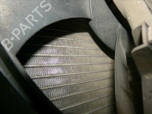Used Oil radiator HYUNDAI ELANTRA III Saloon (XD) 2.0 CRDi (113 hp) 28350524