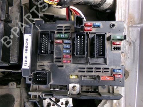 Zekeringkast CITROËN XSARA (N1) 2.0 HDi 90 (90 hp) 29695701