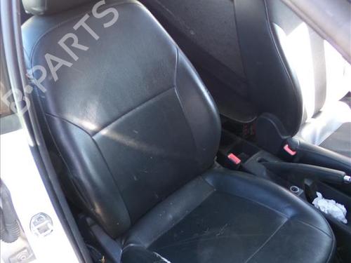 Used Right front seat SEAT TOLEDO IV (KG3) 1.6 TDI (115 hp) 24565751