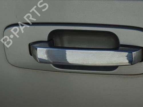 Używane Klamka zewnętrzna drzwi przednich prawych NISSAN X-TRAIL I (T30) 2.5 4x4 (165 hp) 24560294