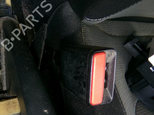 Engate do cinto RENAULT CAPTUR I (J5_, H5_) 0.9 TCe 90 (90 hp) 31082378