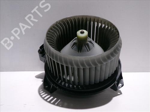 Heater blower motor TOYOTA AURIS Estate (_E18_) 2.0 D-4D (ADE186_) | BP25301986M62 