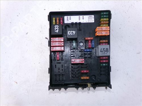 Used Fuse box VW GOLF PLUS V (5M1, 521) 1.6 TDI (105 hp) 30006752