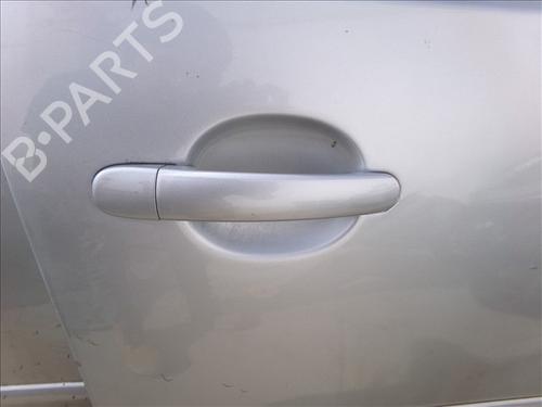 Used Front right exterior door handle VW POLO (9N_, 9A_) 1.4 16V (75 hp) 25937175