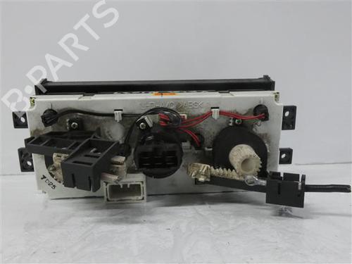 Used Climate control CHEVROLET AVEO / KALOS Hatchback (T200) 1.4 16V (94 hp) 24561885