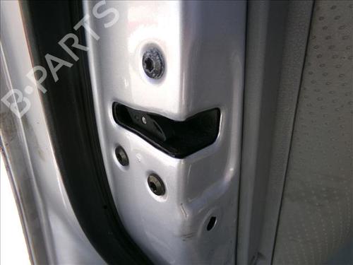 Used Front left lock KIA CARENS III MPV (UN) 2.0 CRDi 140 (140 hp) 24566186
