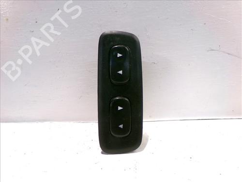Used Left front window switch HYUNDAI ACCENT I (X-3) 1.5 i 12V (88 hp) 30437632