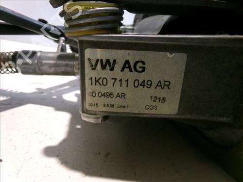 Gear lever VW GOLF PLUS V (5M1, 521) 1.4 16V | BP24564480M90 