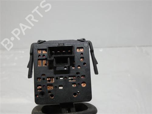 Używane Przełącznik zespolony kolumny kierowniczej OPEL CORSA C (X01) 1.3 CDTI (F08, F68) (70 hp) 24557658