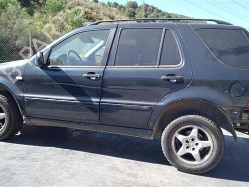 Sikkerhedssele foran højre MERCEDES-BENZ M-CLASS (W163) ML 320 (163.154) | BP24560242I25 