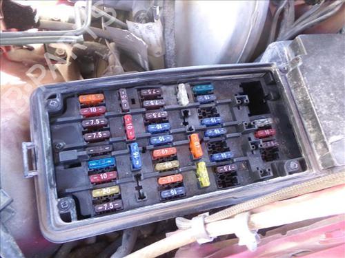 Used Fuse box MERCEDES-BENZ C-CLASS (W202) C 220 D (202.021) (75 hp) 24564974