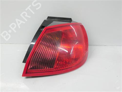 Used Right taillight MITSUBISHI COLT VI (Z3_A, Z2_A) 1.5 DI-D (Z39A) (95 hp) 24555517