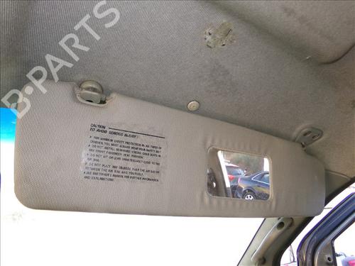 Used Right sun visor HYUNDAI H-1 / STAREX Bus (A1) 2.5 TCi (99 hp) 28529927