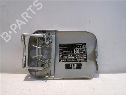 Fuel flap MERCEDES-BENZ E-CLASS (W210) E 320 CDI (210.026) | BP29520497C131 