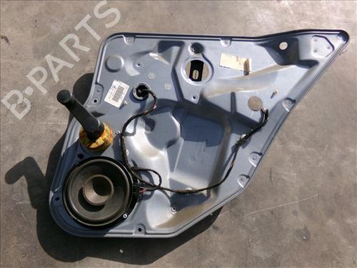 Rudehejsemekanisme Højre bagtil SEAT CORDOBA (6L2) 1.4 16V (75 hp) 26880743