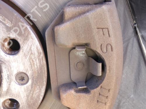 Used Right front brake caliper VW POLO IV (9N_, 9A_) 1.4 TDI (70 hp) 28008631