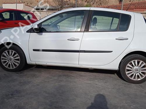 Außenspiegel rechts RENAULT CLIO II (BB_, CB_) 1.2 16V (BB05, BB0W, BB11, BB27, BB2T, BB2U, BB2V, CB05,... | BP24559777C27