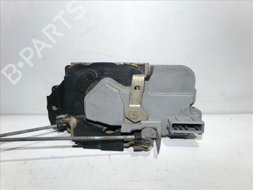 Used Rear right lock PEUGEOT 206 Hatchback (2A/C) 1.4 i (75 hp) 24568728