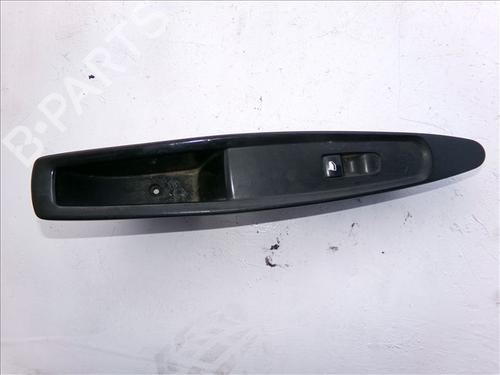 Used Right front window switch CITROËN C4 Coupe (LA_) 1.6 HDi (109 hp) 27625249