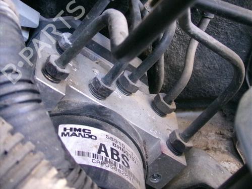 Used ABS pump HYUNDAI MATRIX (FC) 1.5 CRDi VGT (110 hp) 30325486